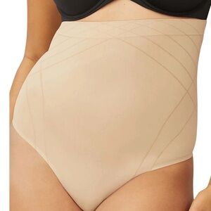 Maidenform Women's Shapewear Feel Good Fashion Thong